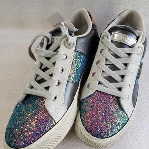 Loven3 Mermaid Sparkle Iridescent Glitter Lace-Up